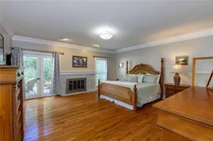 2010 Stonehedge Rd, Roswell, GA 30075 - Photo 21