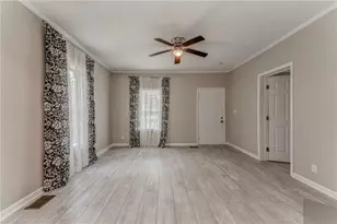 320 Shannon Street NE, Rome, GA 30161 - Photo 9