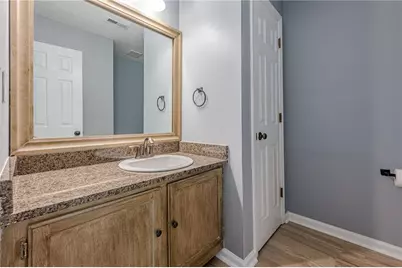 1028 Huntington Trace SE, Smyrna, GA 30082 - Photo 9