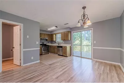 1028 Huntington Trace SE, Smyrna, GA 30082 - Photo 3