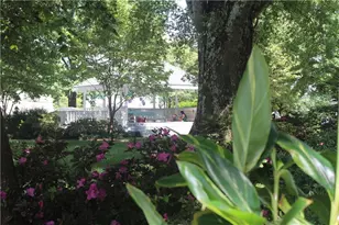 69 Maple St, Roswell, GA 30075 - Photo 63