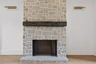 69 Maple St, Roswell, GA 30075 - Photo 11
