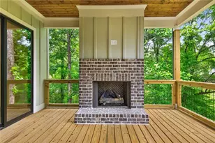 69 Maple St, Roswell, GA 30075 - Photo 19