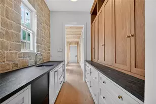 69 Maple St, Roswell, GA 30075 - Photo 9