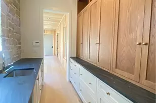 69 Maple St, Roswell, GA 30075 - Photo 9