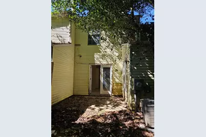 400 Prince Of Wales, Stone Mountain, GA 30083 - Photo 11