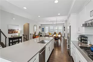 215 Arizona Ave NE, Atlanta, GA 30307 - Photo 9