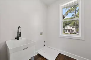 2877 Alexa Ave SE, Atlanta, GA 30317 - Photo 31