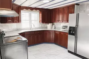 6225 Lollis Creek Rd, Flowery Branch, GA 30542 - Photo 13