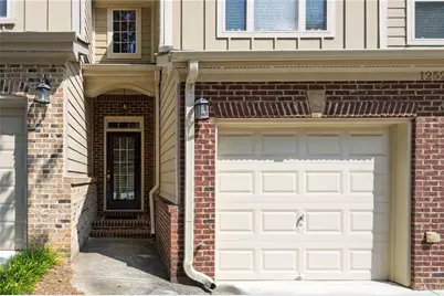 1252 Grampian Pass #9, Marietta, GA 30008 - Photo 3