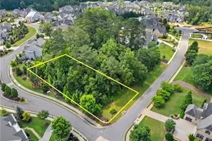 5011 Kings Close, Alpharetta, GA 30004 - Photo 3