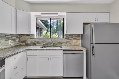 3040 Clearbrook Drive, Marietta, GA 30068 - Photo 7