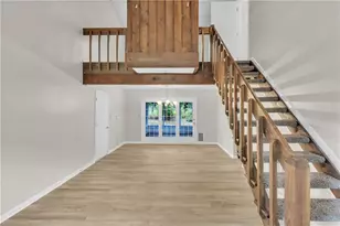 3040 Clearbrook Dr, Marietta, GA 30068 - Photo 5