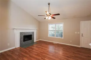 4685 Turning Leaf Dr, Gillsville, GA 30443 - Photo 3