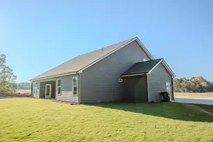 241 Cherokee Ct, Good Hope, GA 30641 - Photo 35