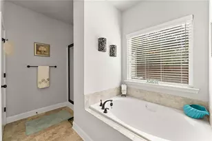 1557 Shadowstone Cir, Winder, GA 30680 - Photo 25