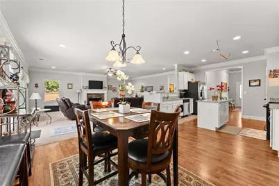 1557 Shadowstone Circle, Winder, GA 30680 - Photo 13