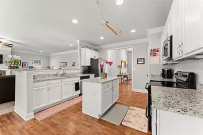 1557 Shadowstone Circle, Winder, GA 30680 - Photo 11