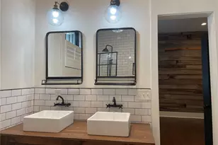 563 Parkway Dr NE, Atlanta, GA 30308 - Photo 9