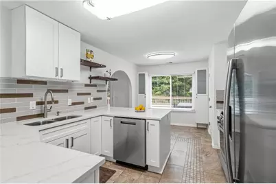 5329 Sweetsprings Way SW, Powder Springs, GA 30127 - Photo 13