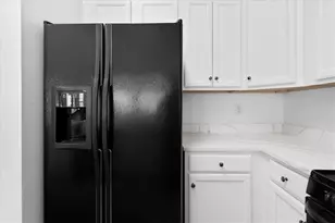 156 Cottage Club Dr, Locust Grove, GA 30248 - Photo 9