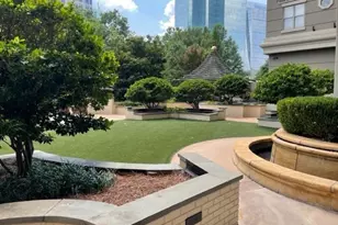 3334 Peachtree Rd NE, Atlanta, GA 30326 - Photo 39