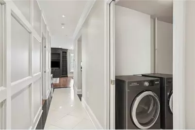 3334 Peachtree Road NE #1109, Atlanta, GA 30326 - Photo 13