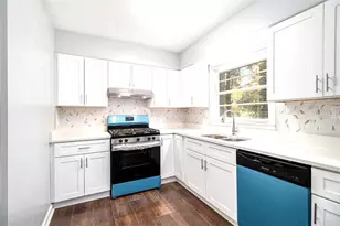 1399 Sagewood Cir, Stone Mountain, GA 30083 - Photo 11