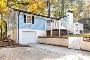 1399 Sagewood Cir, Stone Mountain, GA 30083 - Photo 3