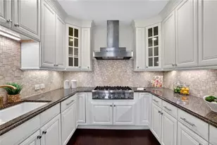 2233 Peachtree Rd NE, Atlanta, GA 30309 - Photo 3