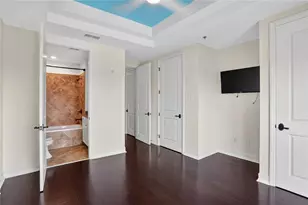 2233 Peachtree Rd NE, Atlanta, GA 30309 - Photo 13