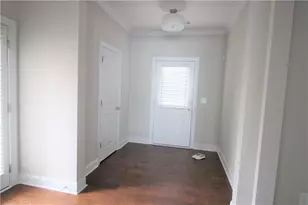 520 Grove Field Ct, Suwanee, GA 30024 - Photo 3