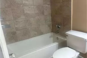 795 Hammond Dr, Atlanta, GA 30328 - Photo 13