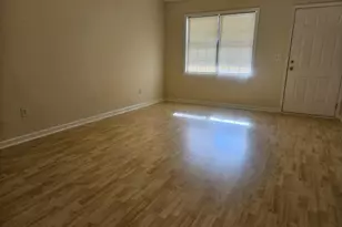 4121 Burgundy Way, Flowery Branch, GA 30542 - Photo 7