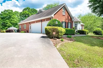 1510 Pecan Plantation Court, Loganville, GA 30052 - Photo 3