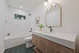 1042 Oakdale Dr SE, Smyrna, GA 30080 - Photo 15