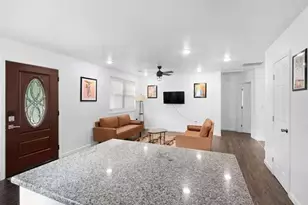 2533 Godfrey Dr NW, Atlanta, GA 30318 - Photo 9