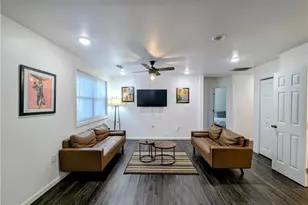 2533 Godfrey Dr NW, Atlanta, GA 30318 - Photo 7