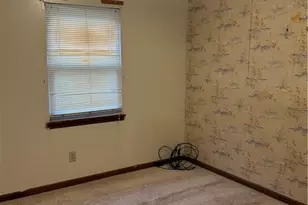 182 Iris Ct, Riverdale, GA 30274 - Photo 7