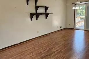 182 Iris Ct, Riverdale, GA 30274 - Photo 3