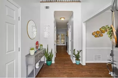 902 Heartwood Circle, Lawrenceville, GA 30043 - Photo 5