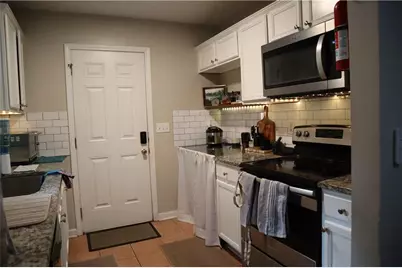 3033 Empire Boulevard SW, Atlanta, GA 30354 - Photo 9