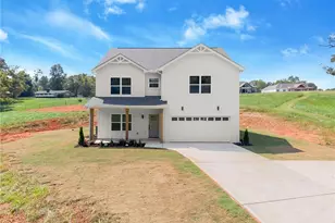 274 Hardman Rd, Clarkesville, GA 30523 - Photo 1