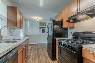 4821 Mainstreet Valley Trce, Stone Mountain, GA 30088 - Photo 7