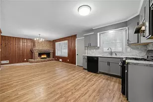 2393 Winshire Dr, Decatur, GA 30035 - Photo 9