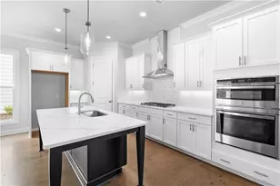 685 Summitt Hl Wy, Cumming, GA 30040 - Photo 13