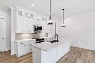 297 Orchid St, Braselton, GA 30517 - Photo 7