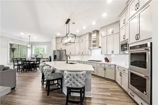 2016 Fern Mountain Ln, Marietta, GA 30064 - Photo 3