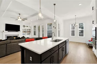 233 Scottsdale Drive, Marietta, GA 30064 - Photo 9