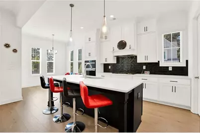 233 Scottsdale Drive, Marietta, GA 30064 - Photo 7